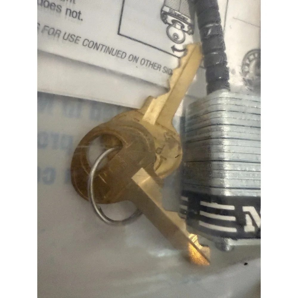 Master Lock 107 Cable Gun Lock Firearm Safety Padlock Brand New with Keys Manual